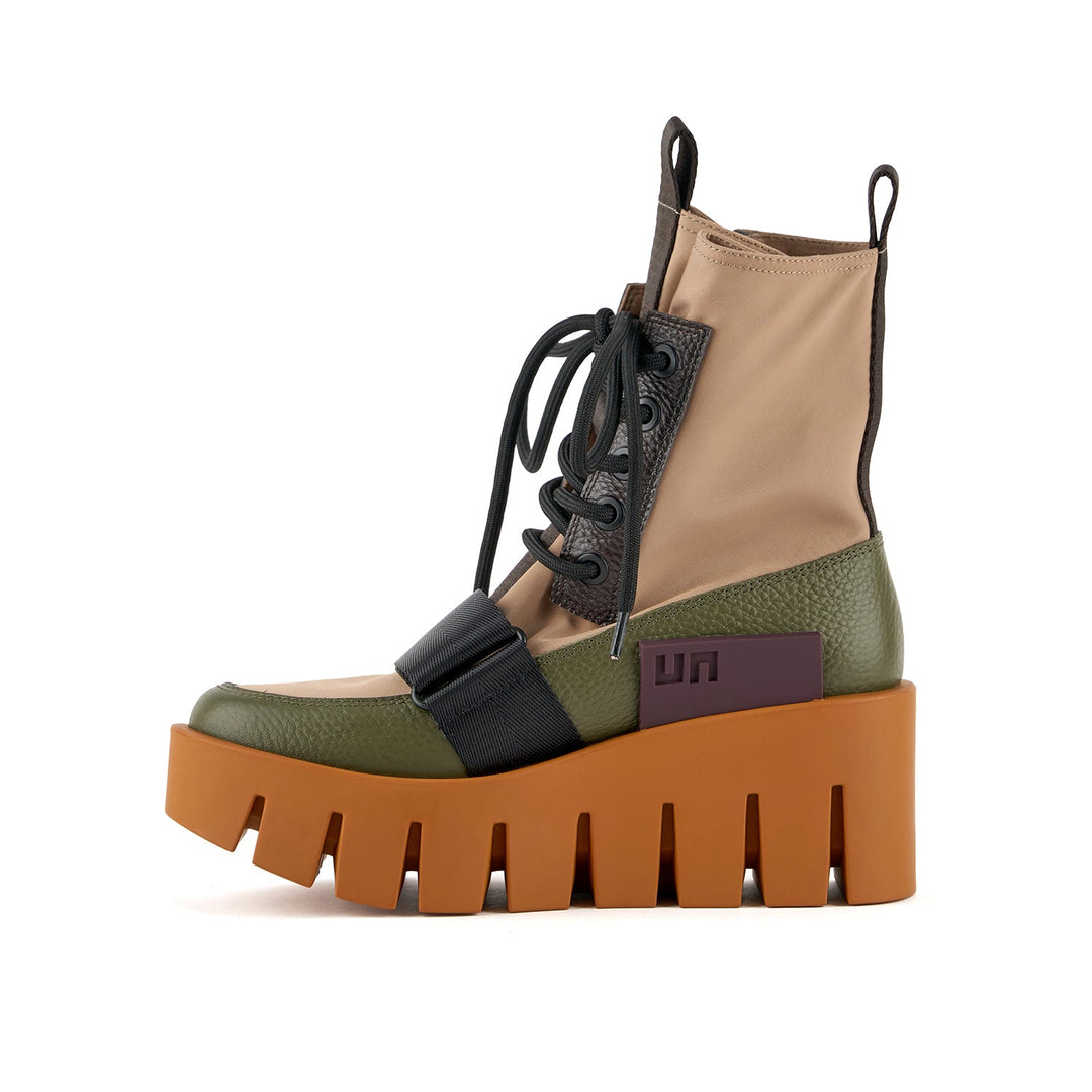 grip combat lo caramel mix 3 inside view