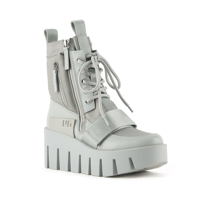 grip combat lo dawn mix 2 angle out view