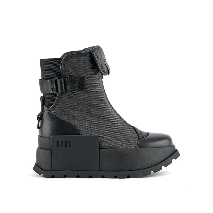 roko ker black 1 outside view