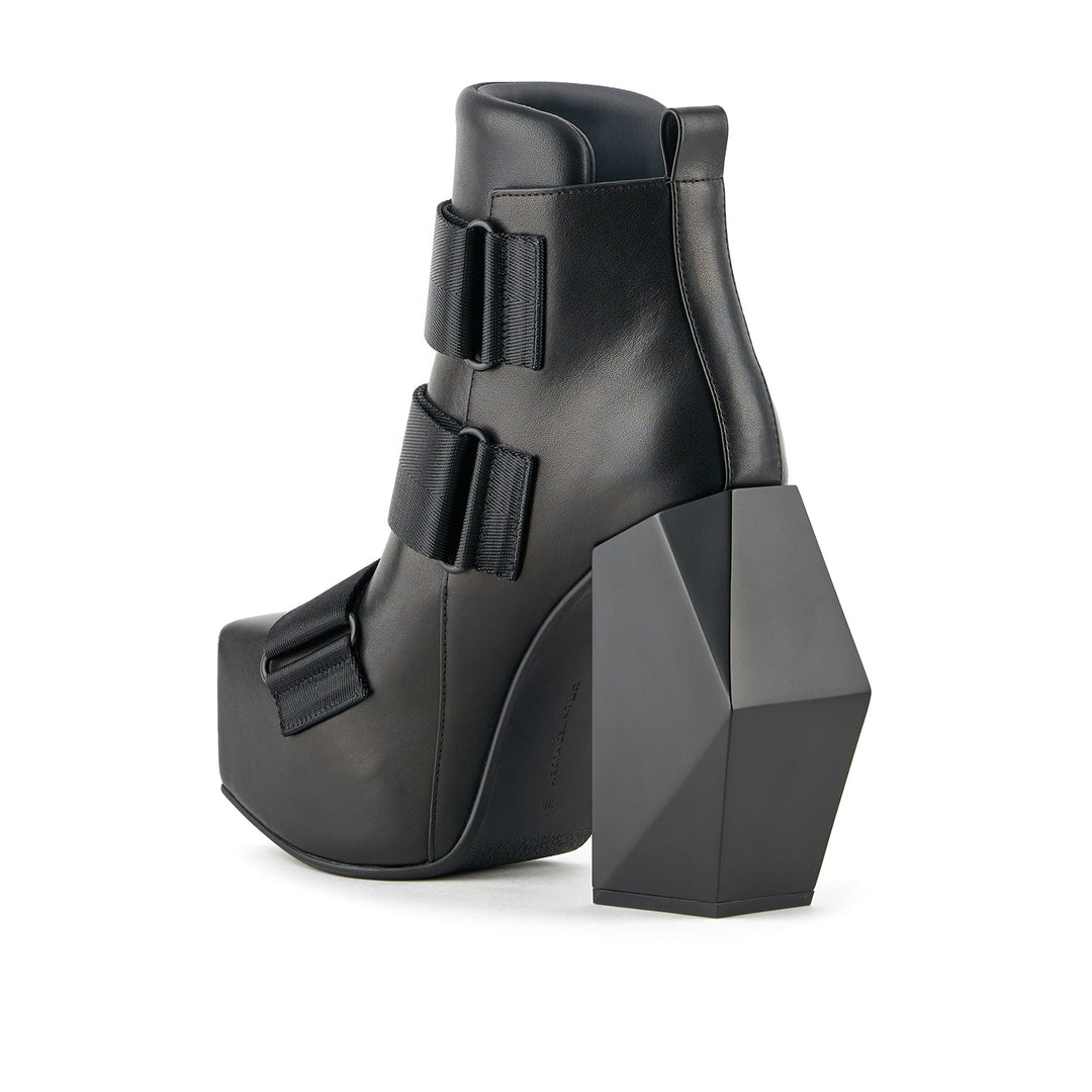 stage tron black 4 angle in view