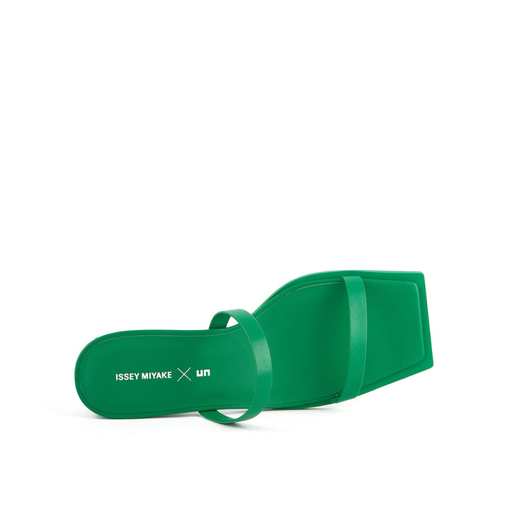 block sandal green top view