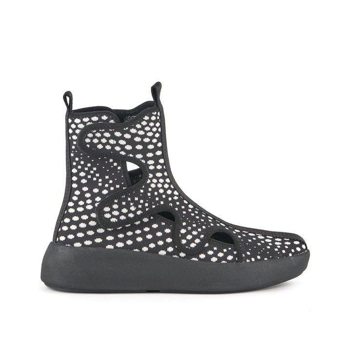 bo space mens mono outside view