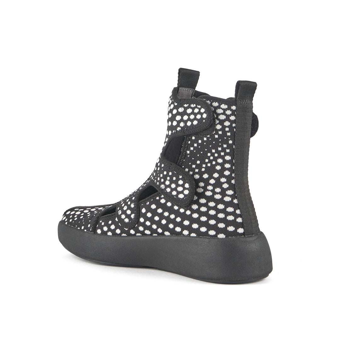 bo space mens mono angle in view