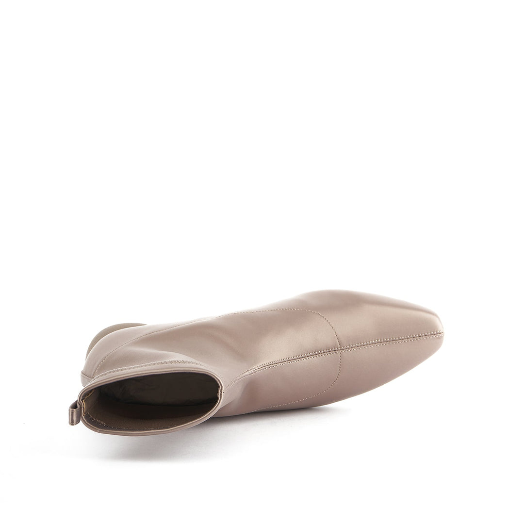carve boot graige top view