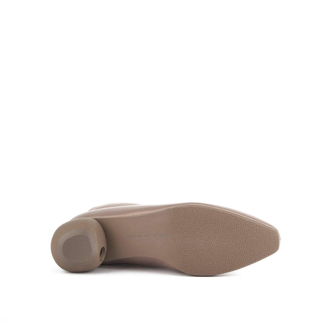 carve boot graige bottom view