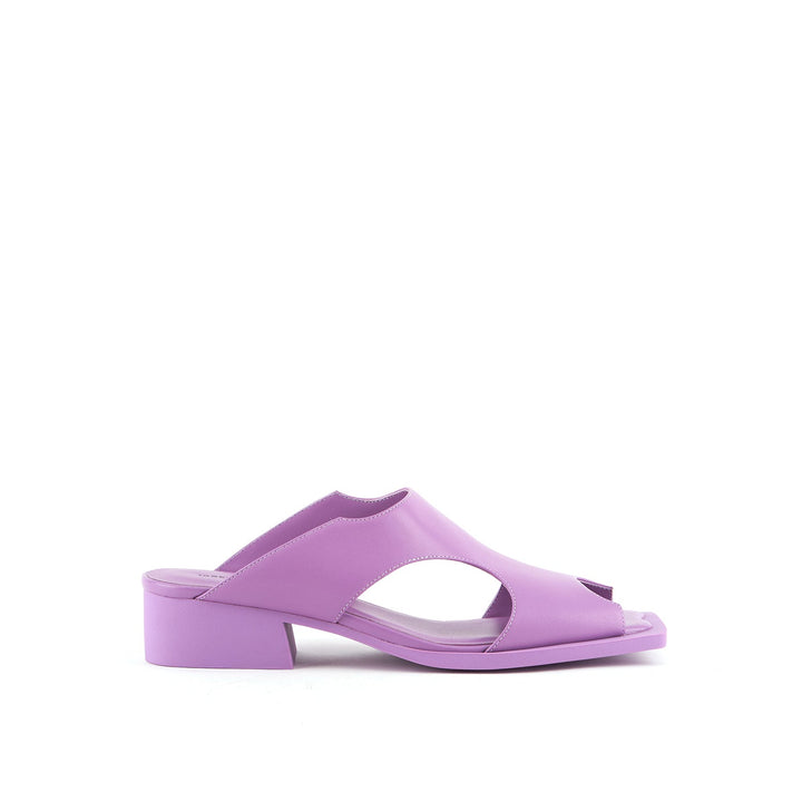 fin sandal purple outside view