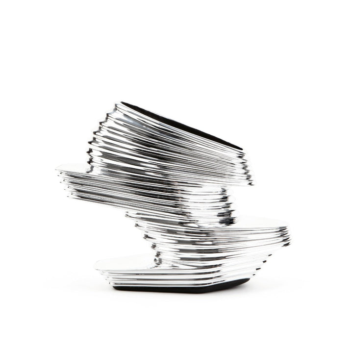 zaha nova silver out view