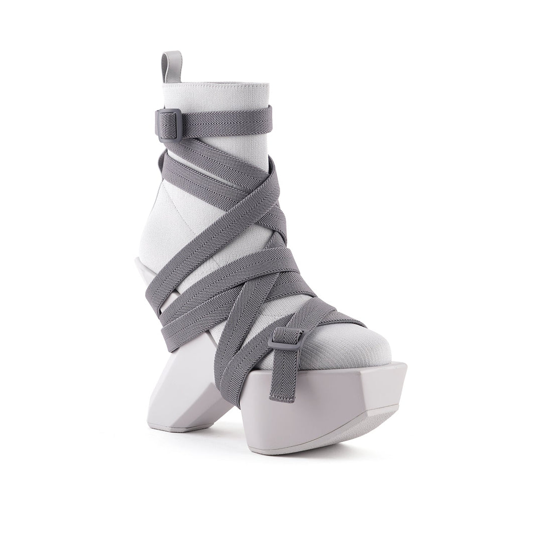 boulder bond boot dawn blue 2 angle out