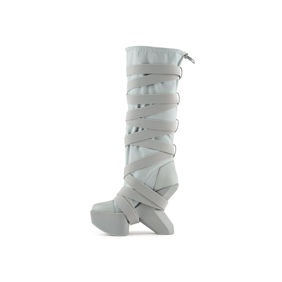 boulder boot dawn 3 inside view