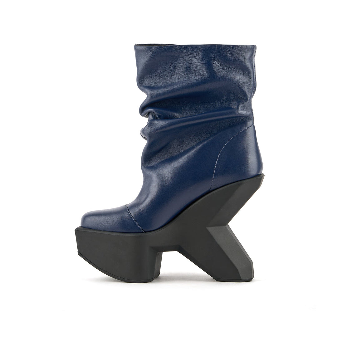 boulder slouch boot midnight blue 3 inside view