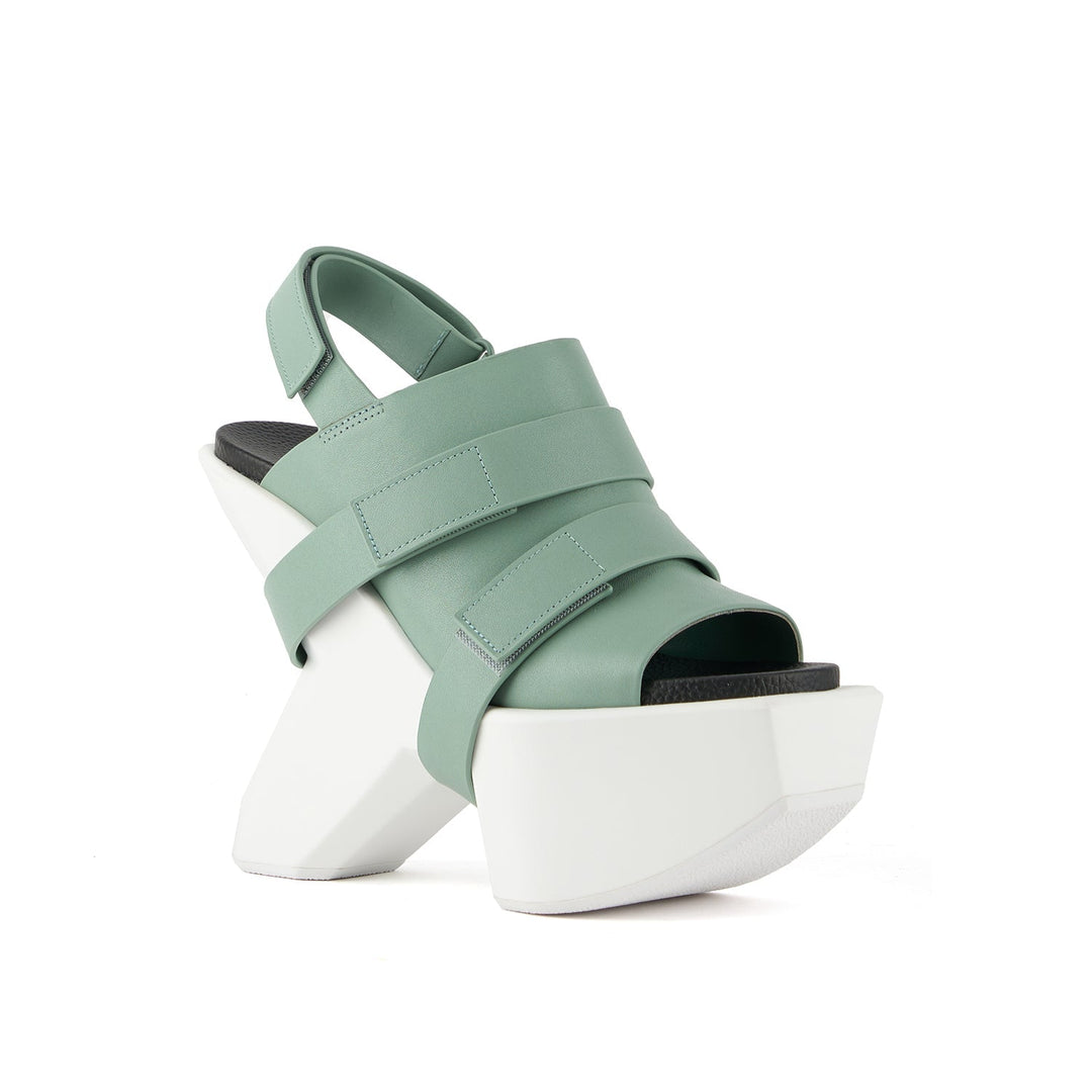 boulder strap mule iceberg green 2 angle out view