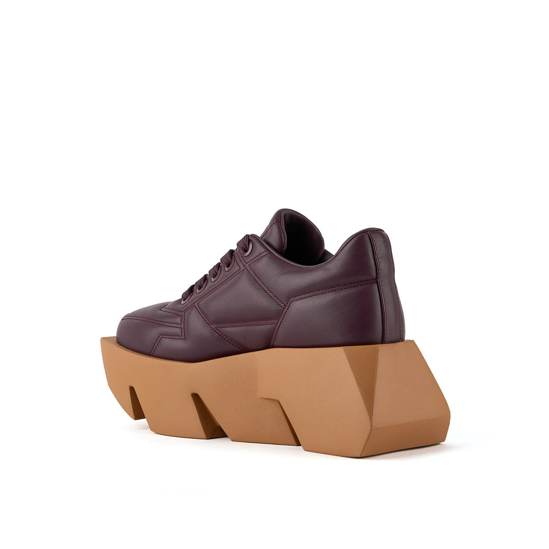 bull puffy sneaker fig 4 angle in view