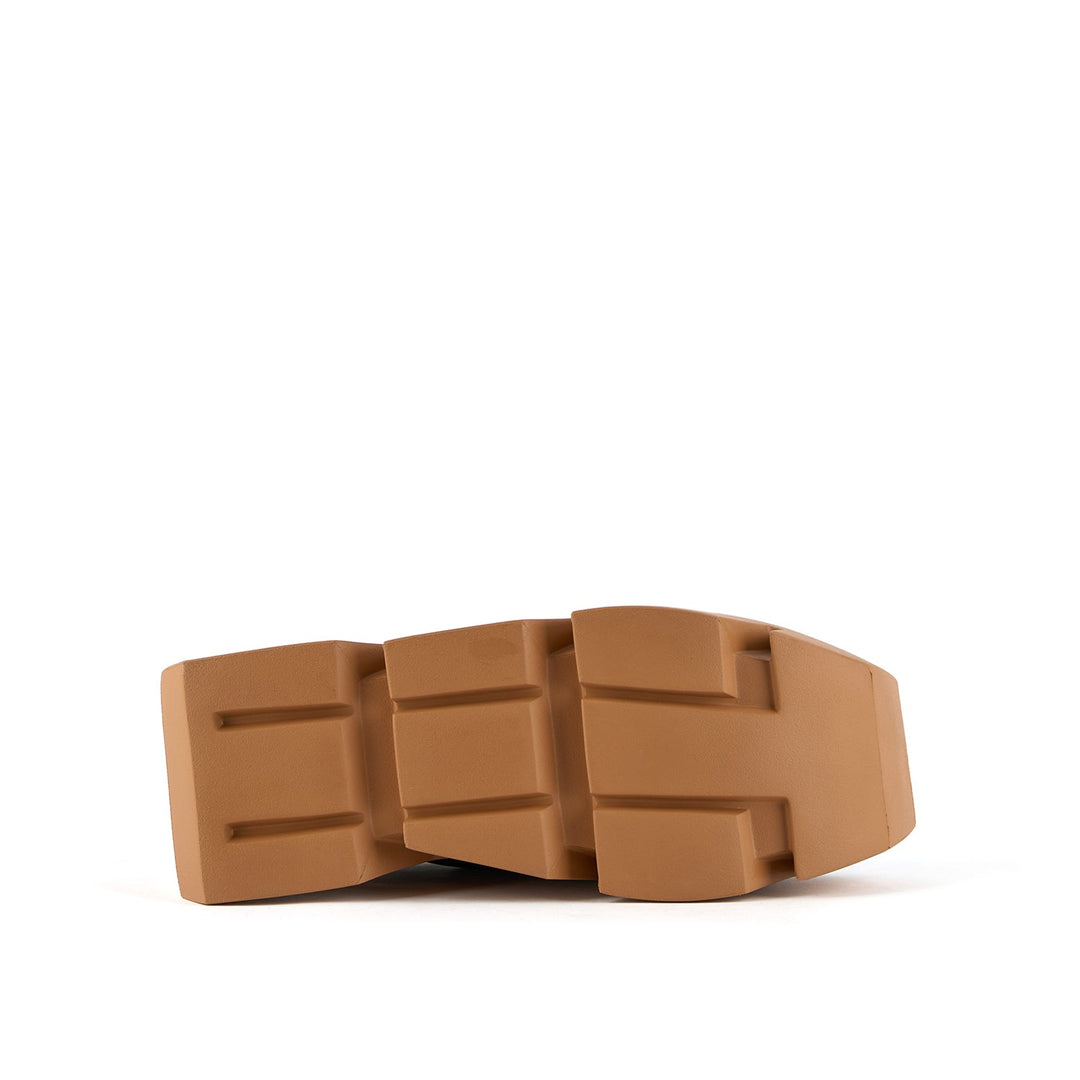 bull puffy sneaker fig 6 bottom view