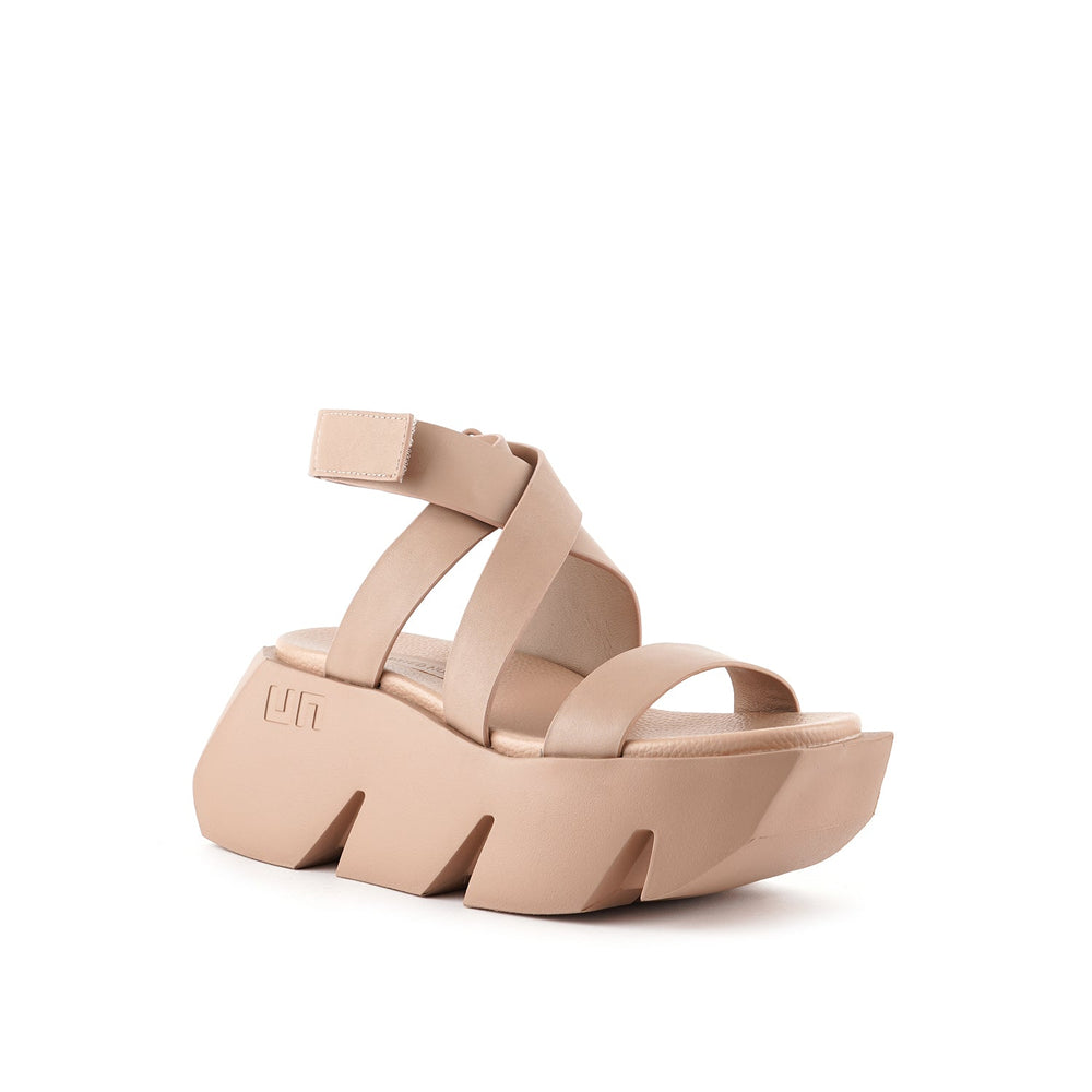 bull way timeless taupe 2 angle out