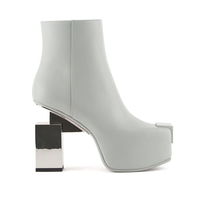 cubist bootie dawn 1 outside view