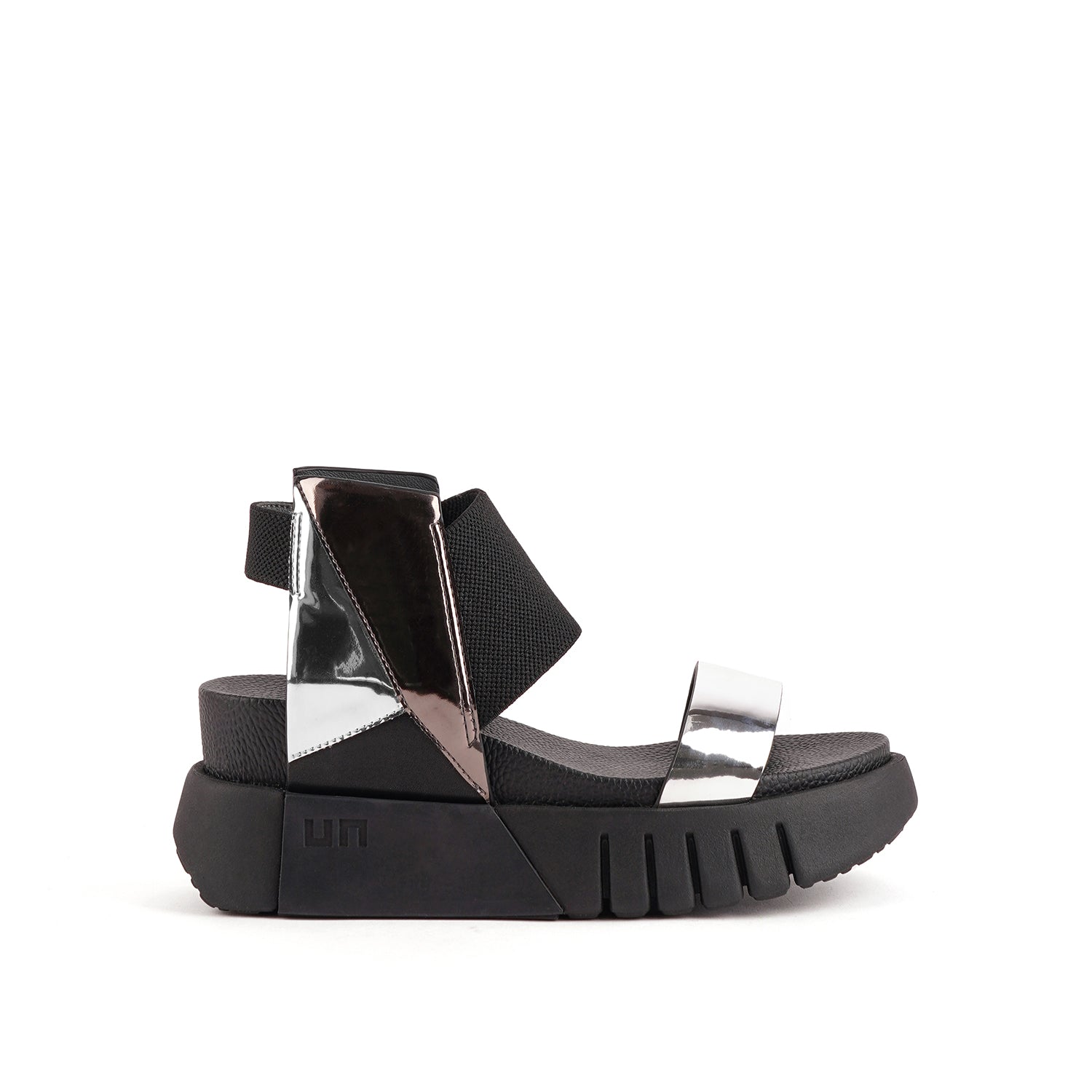Delta – United Nude EU