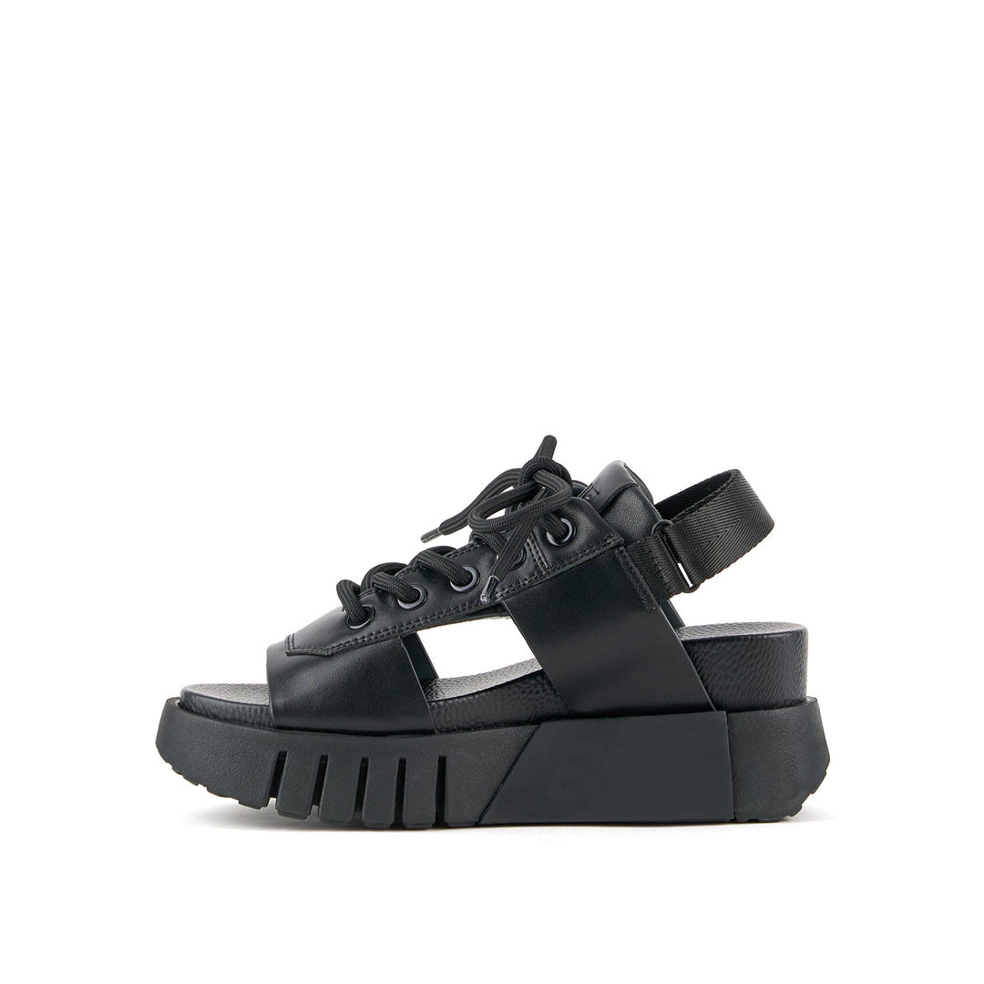 delta sporty ii black 3 inside