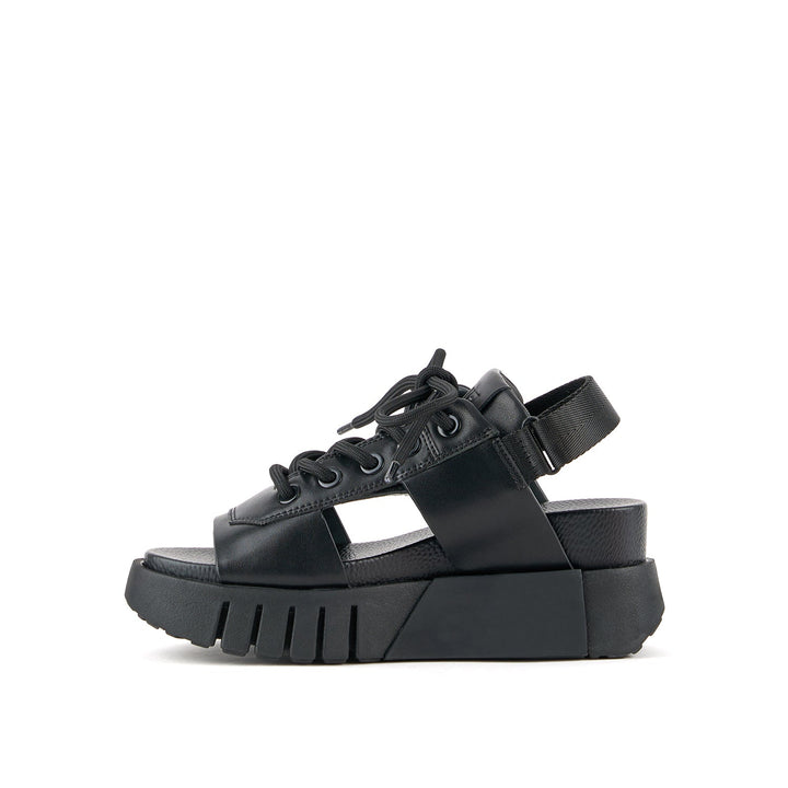 delta sporty ii black 3 inside