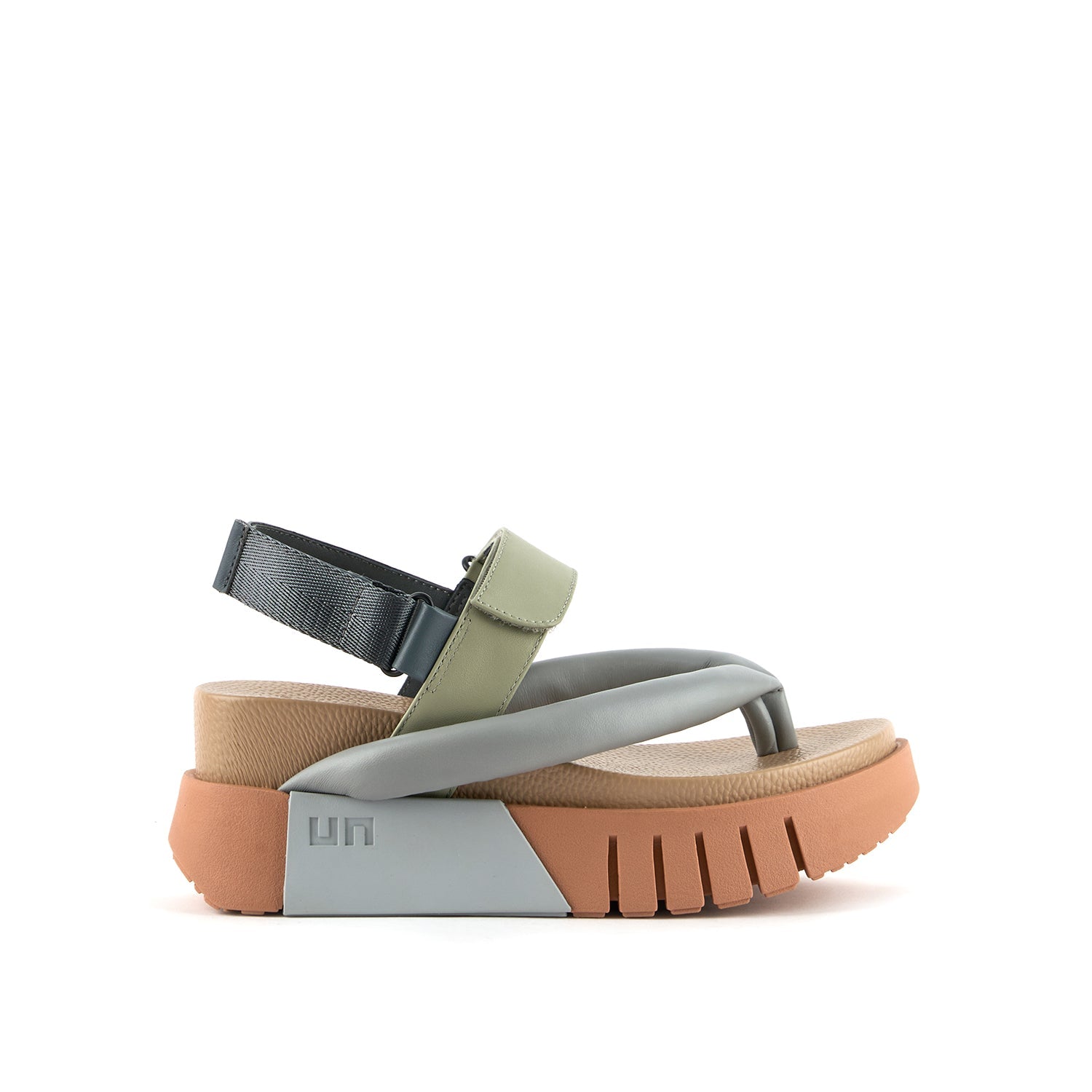 Delta Tong – United Nude EU