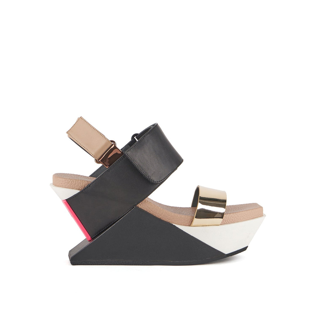 delta wedge sandal connect 1 outside view