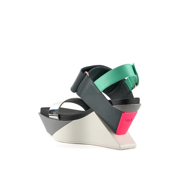 delta wedge sandal nebula 4 angle in