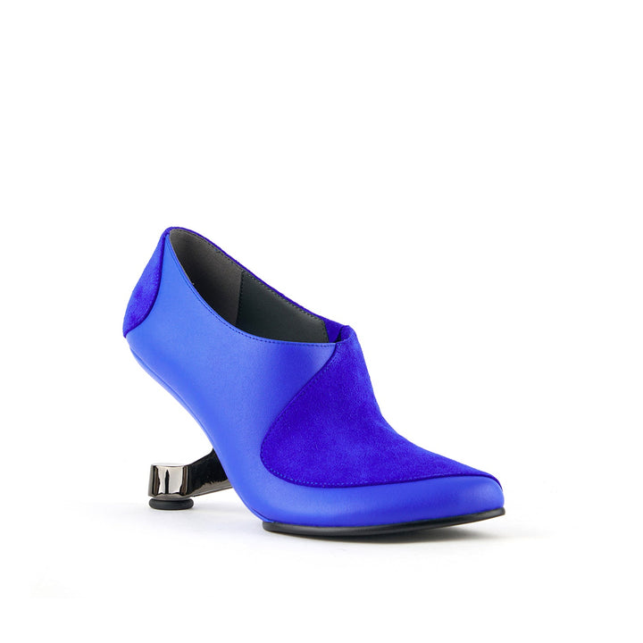 eamz dana dazzling blue 2 angle out view