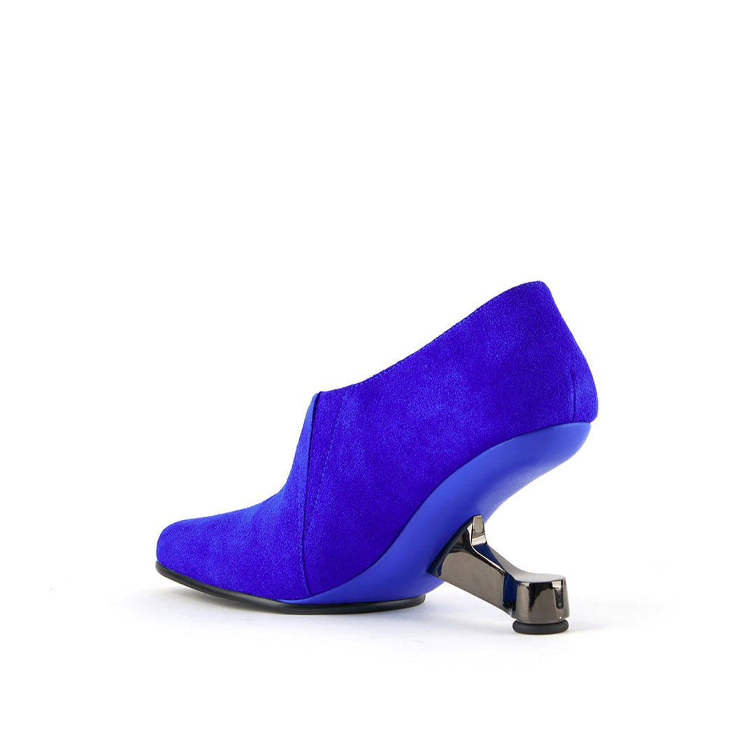 eamz dana dazzling blue 4 angle in view
