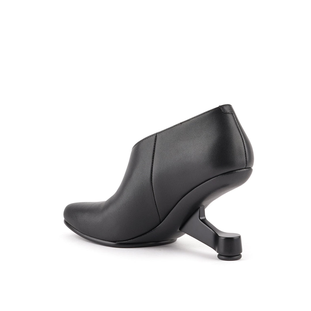 eamz ella black 4 angle in