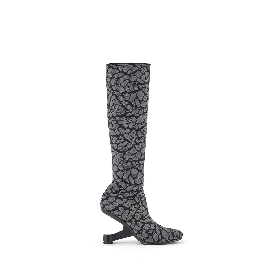 eamz sock boot graphite 1 outside view