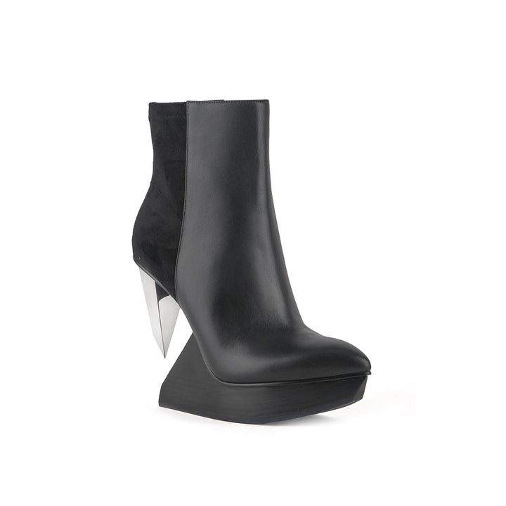 edge bootie black silver 2 angle out view