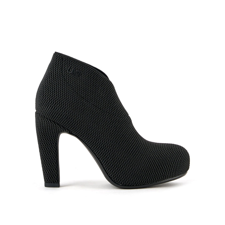 fold hi ii black ii 1 outside view