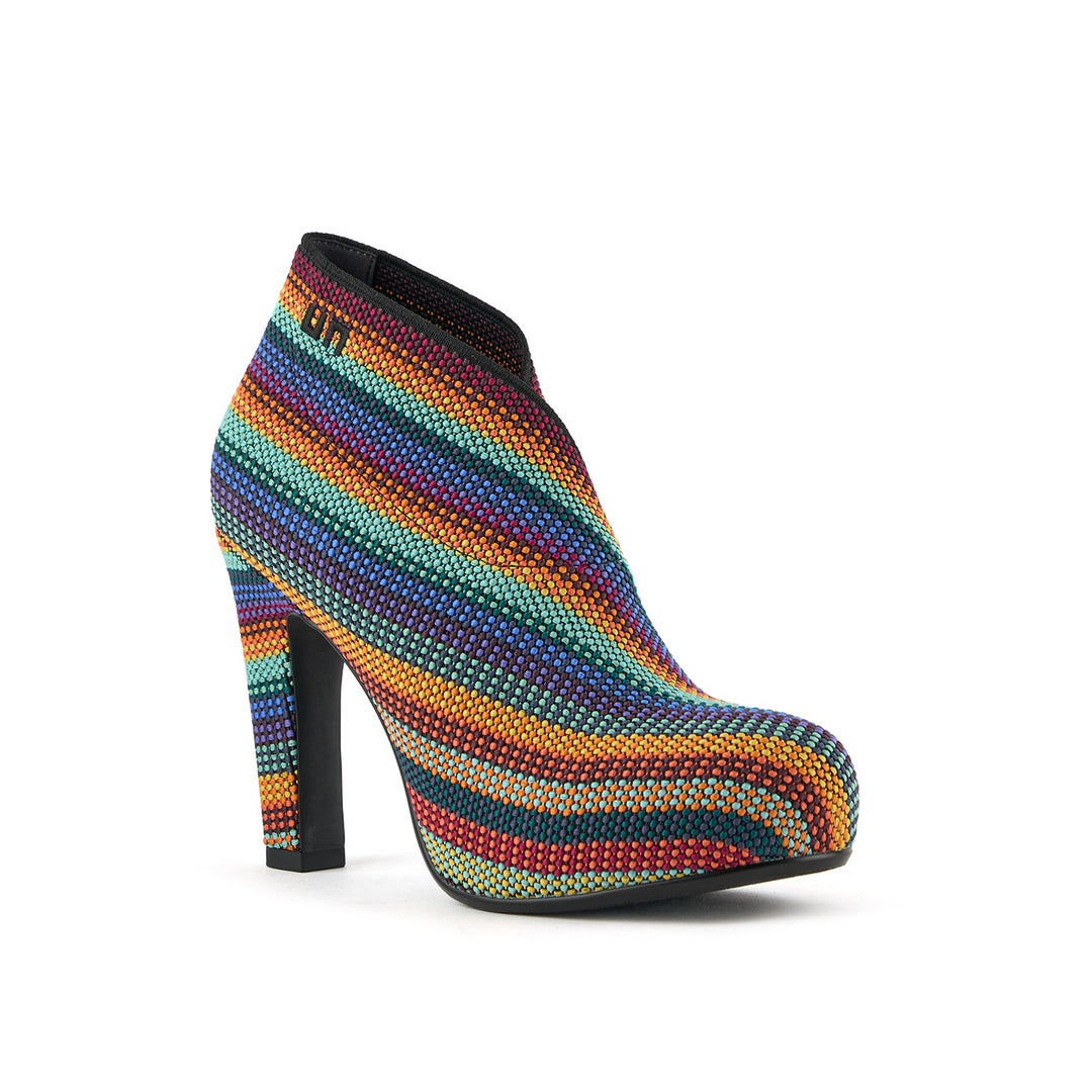 fold hi ii electric rainbow 2 angle out view
