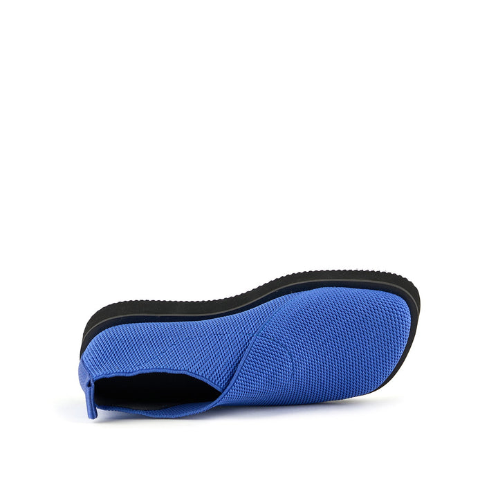 fold lo dazzling blue 5 top view
