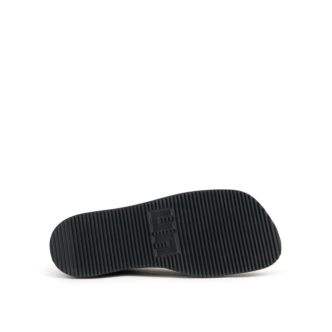 fold lo mens black 6 bottom view