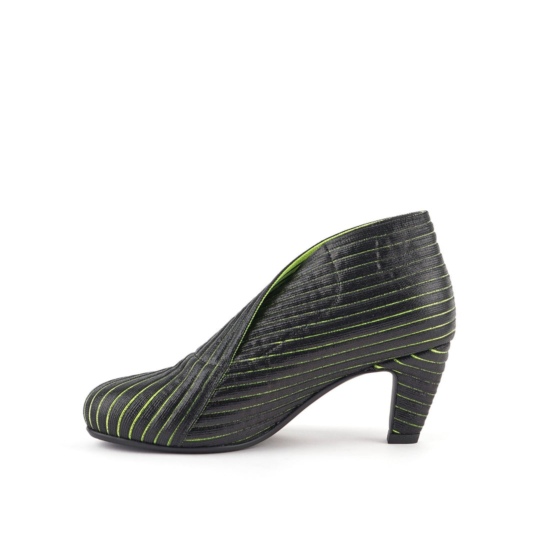fold mid black cyber lime 3 inside