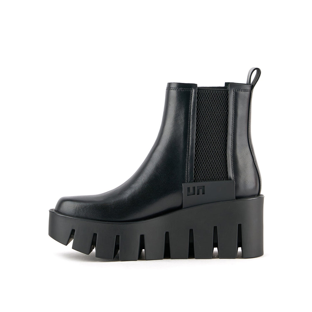 grip chelsea lo iv black 3 inside view
