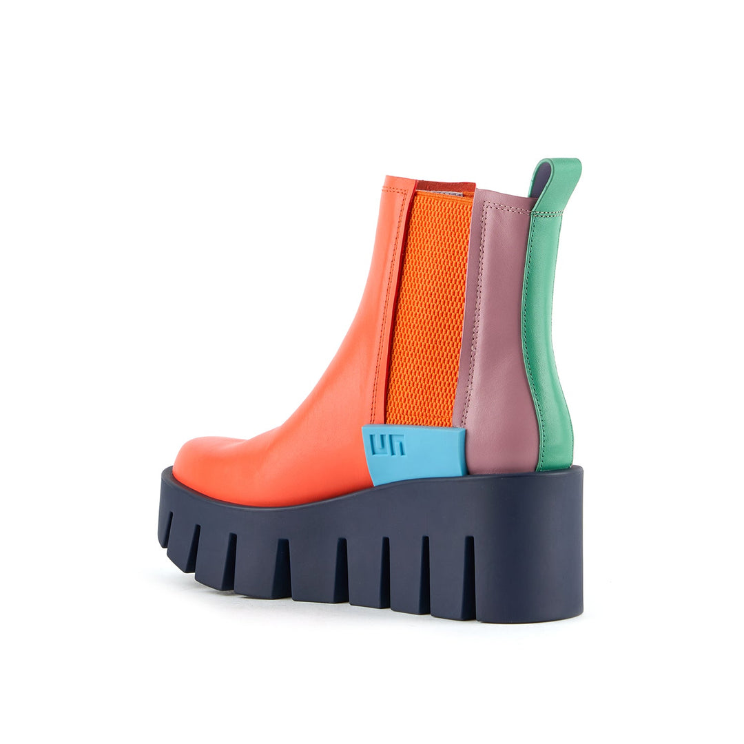 grip chelsea lo iv electric rainbow 4 angle in view