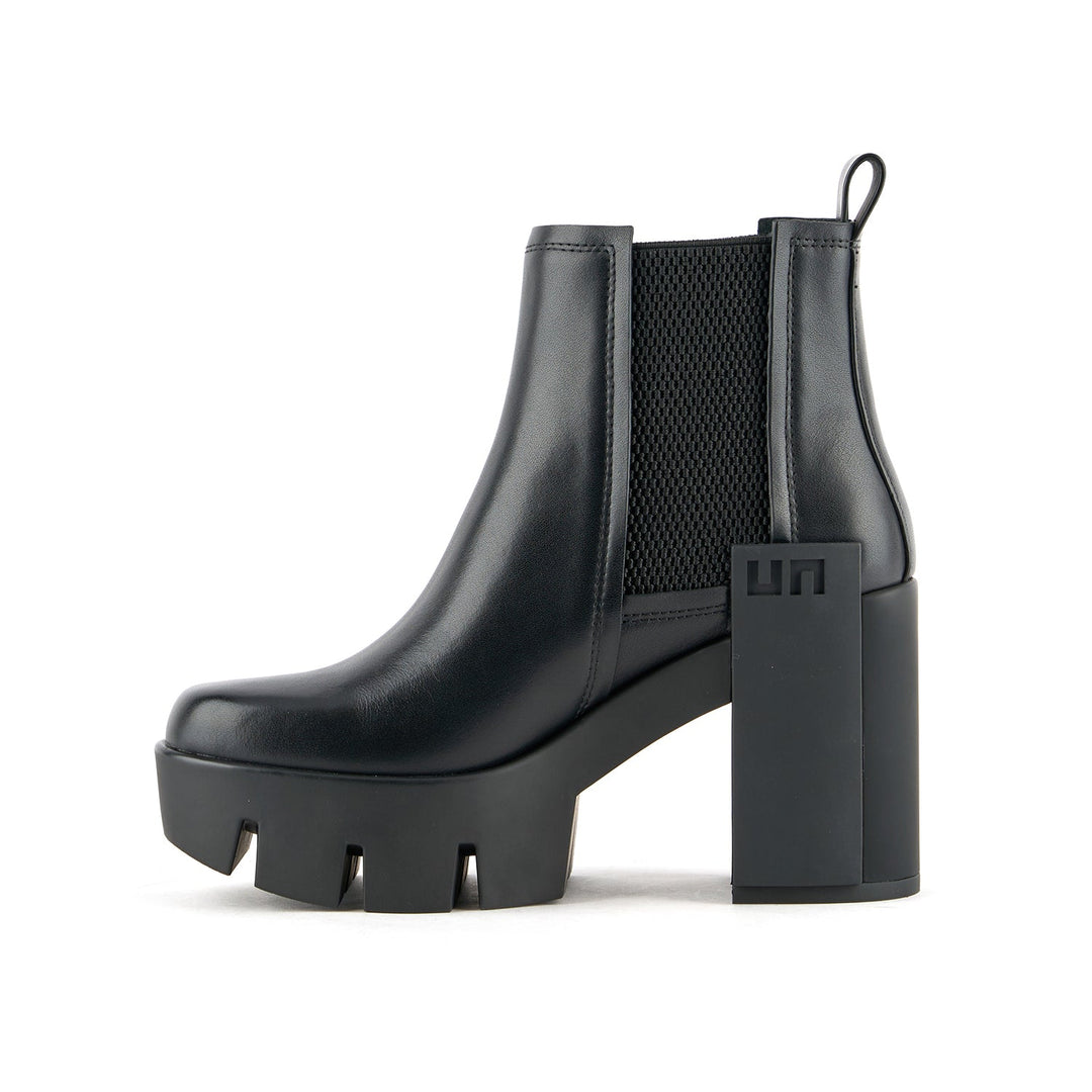 grip chelsea mid iv black 3 inside view