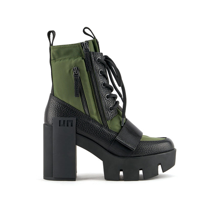 grip combat mid combat 1 outside view