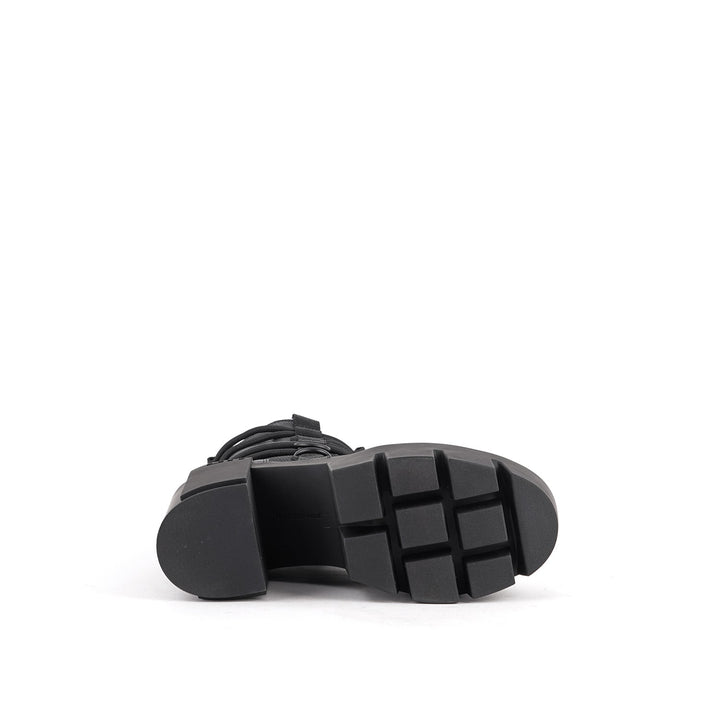 grip desert mid black 6 bottom