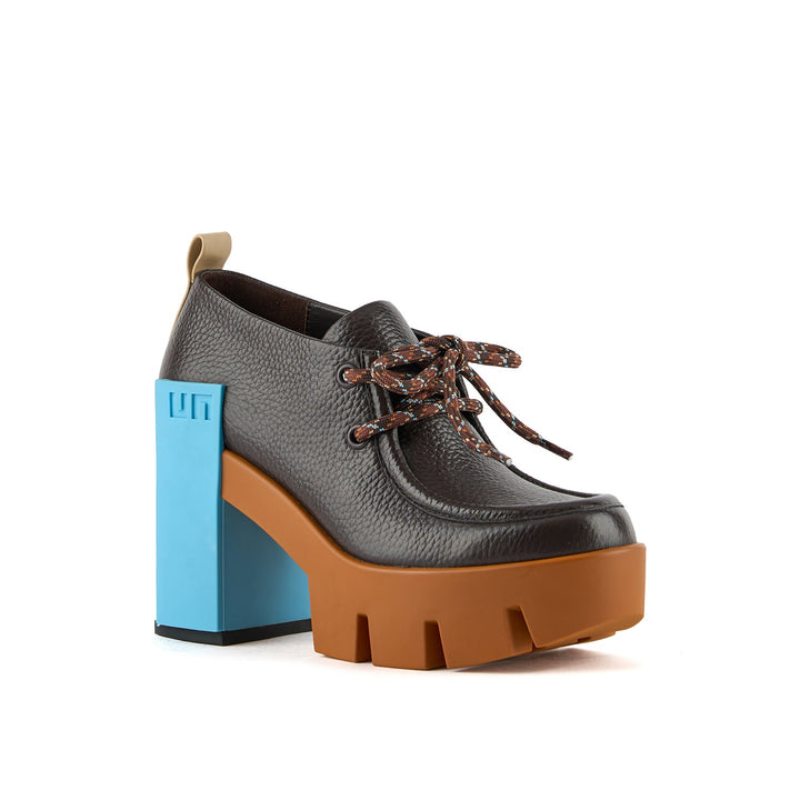 grip moc mid coffee mix 2 angle out view