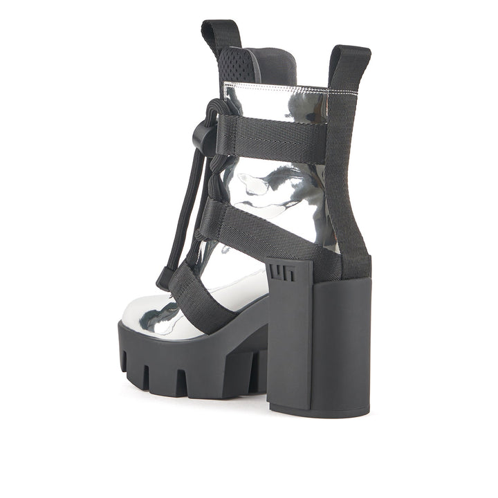 grip nomad mid ii silver 4 angle in view