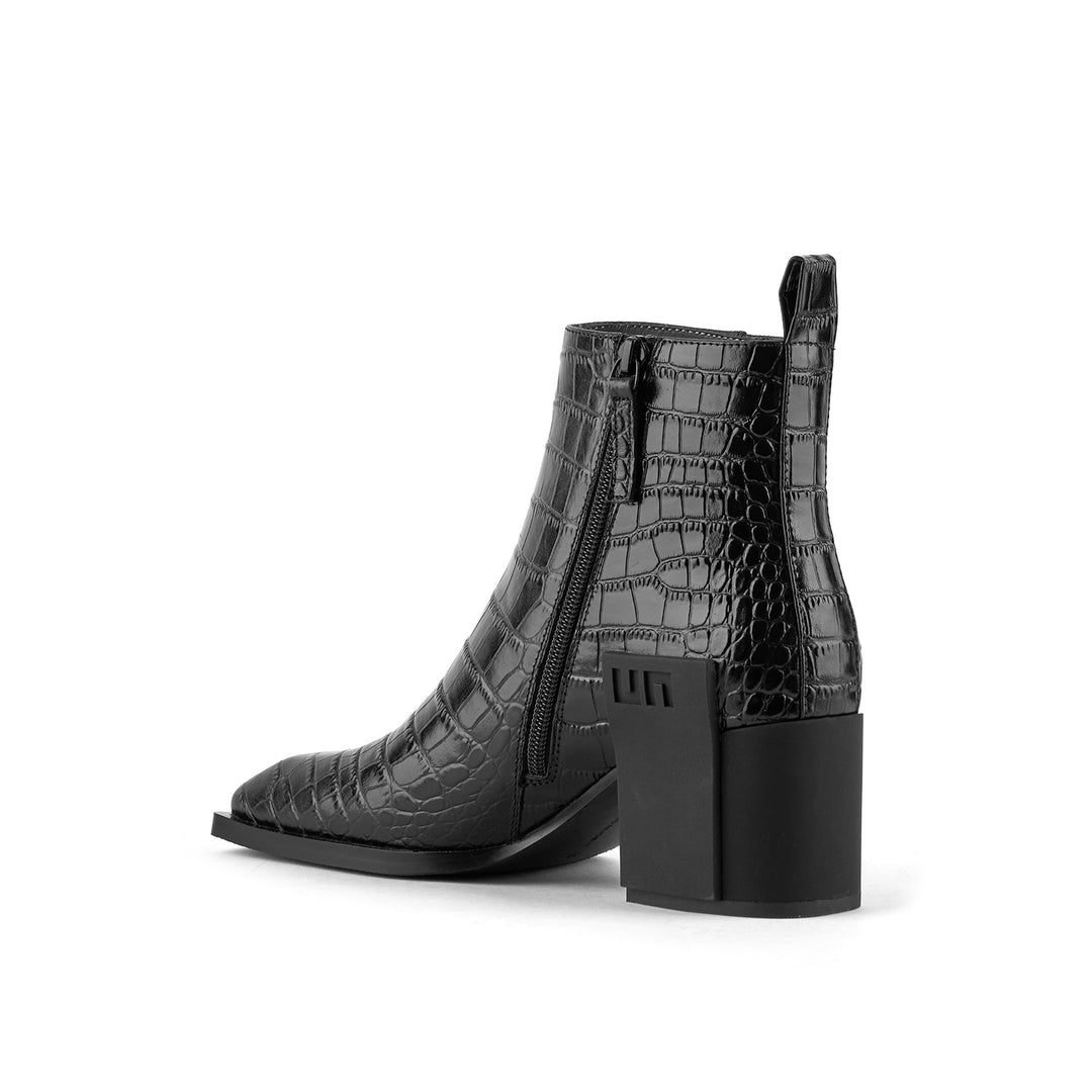 jimmy mid ii black ii 4 angle in view