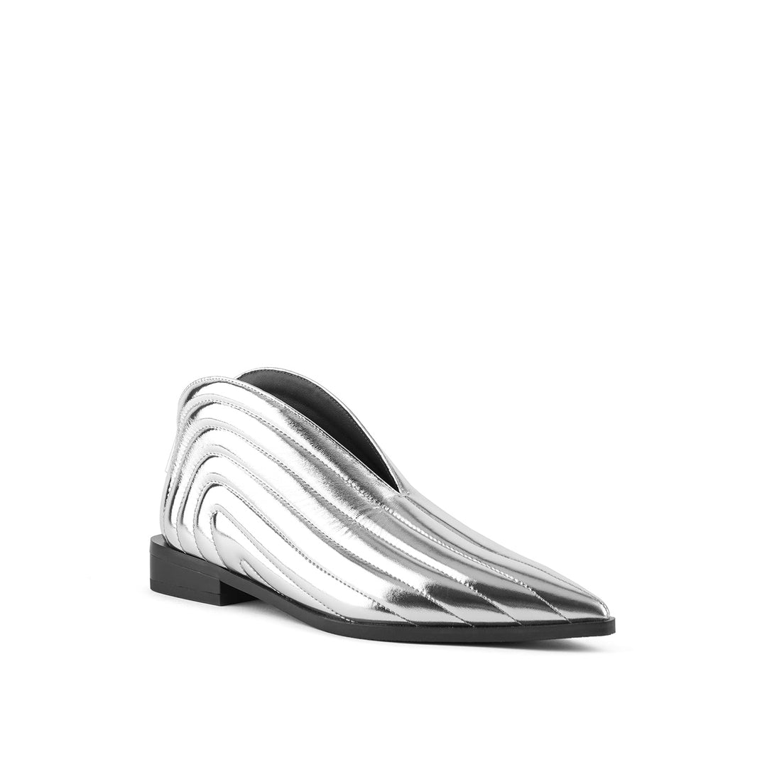 luna lo silver 2 angle out