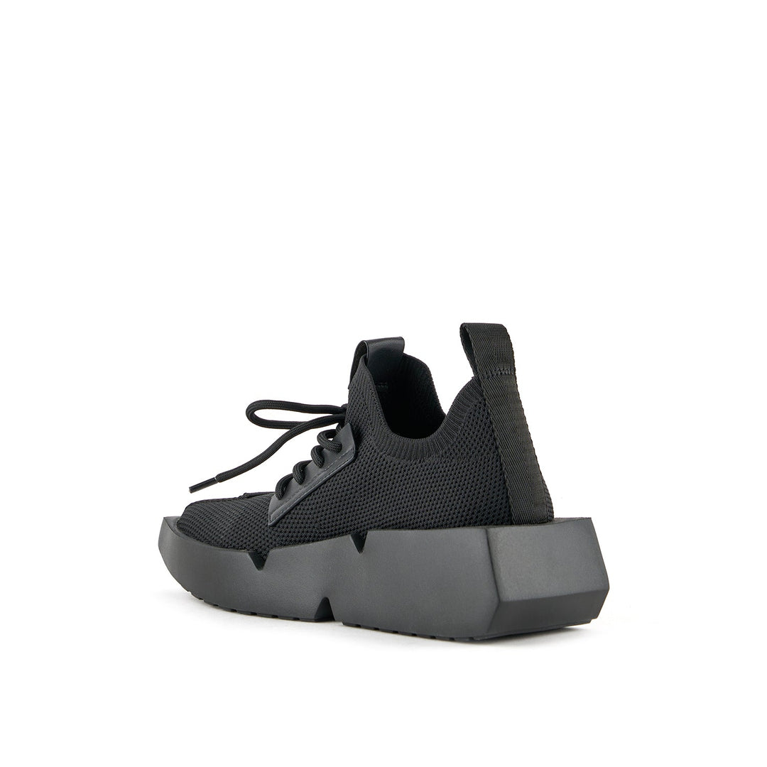 mega juno black 4 angle in view