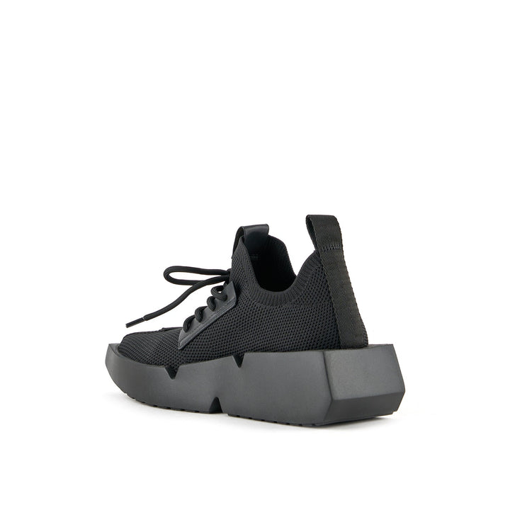 mega juno black 4 angle in view