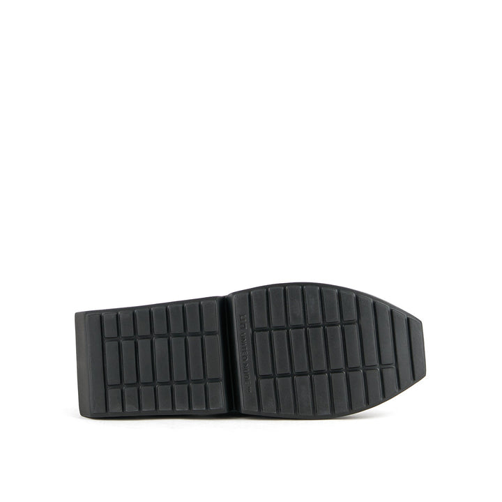 mega run black 6 bottom view