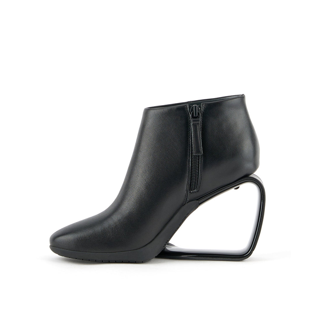 mobius ankle bootie hi black 3 inside view