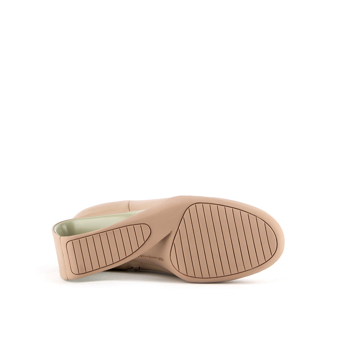 mobius ankle bootie hi taupe mix 6 bottom view
