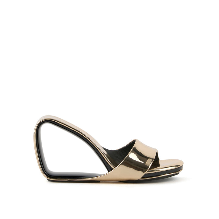 mobius hi gold ii 1 outside